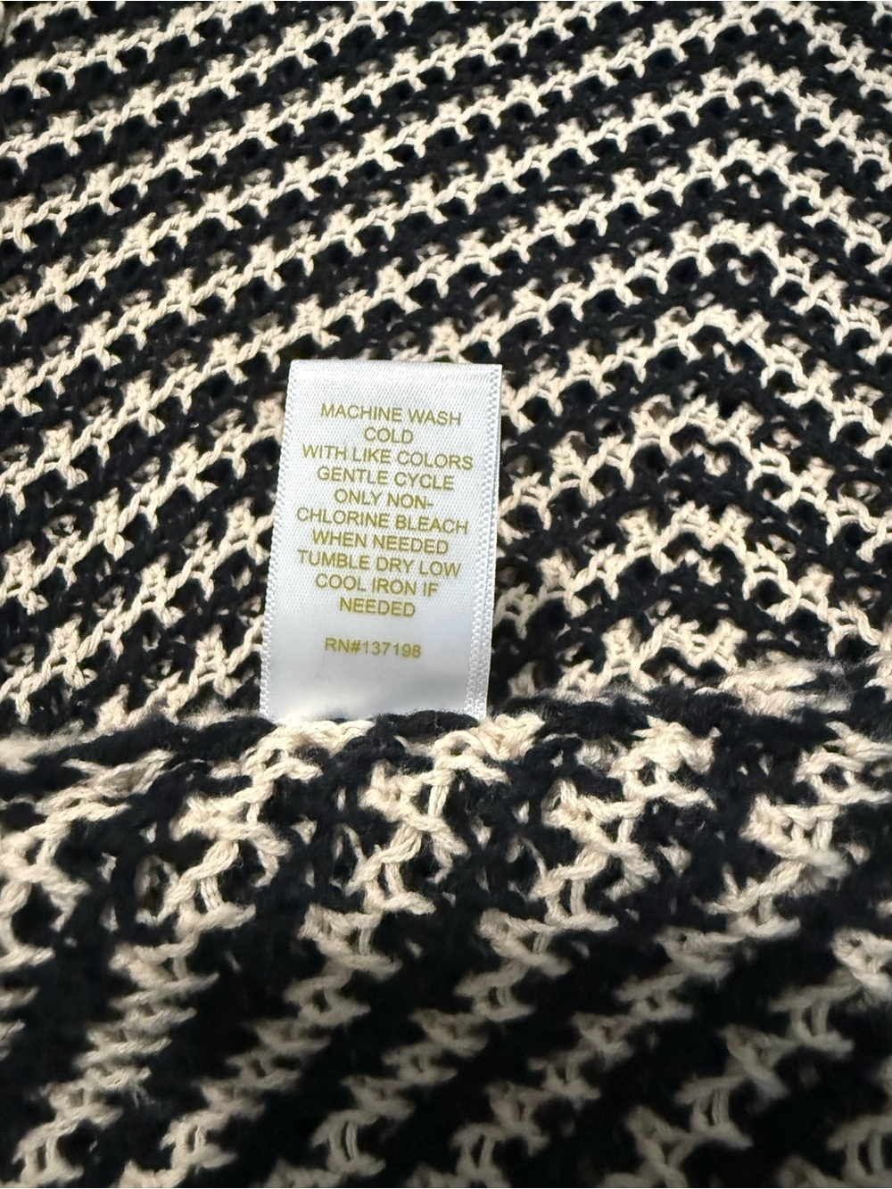 House of Harlow 1960 Black and Cream Chevron Knit Maxi Dress - Picture 9 of 12